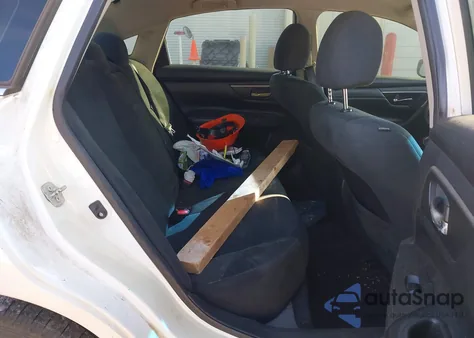 2015 Nissan Altima 2.5 S from USA, damaged, VIN 1N4AL3AP4FC462292